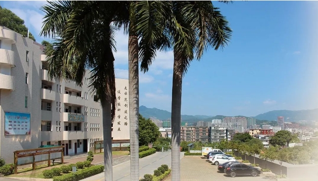 泉州中專學(xué)校推薦：福建省安溪華僑職業(yè)中專學(xué)校